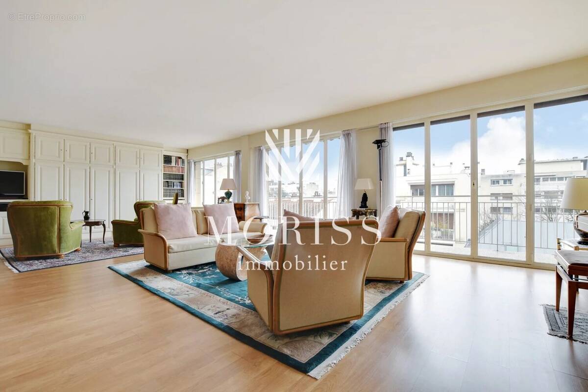 Appartement à SAINT-MANDE