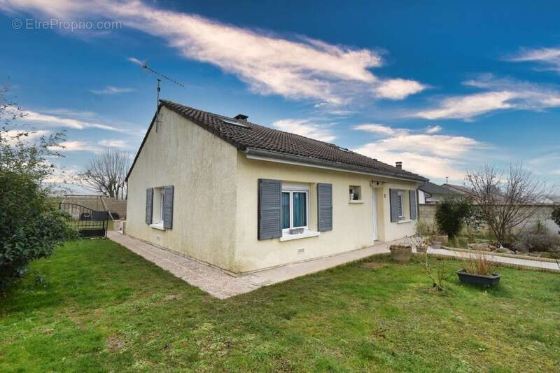 Maison à VERTUS