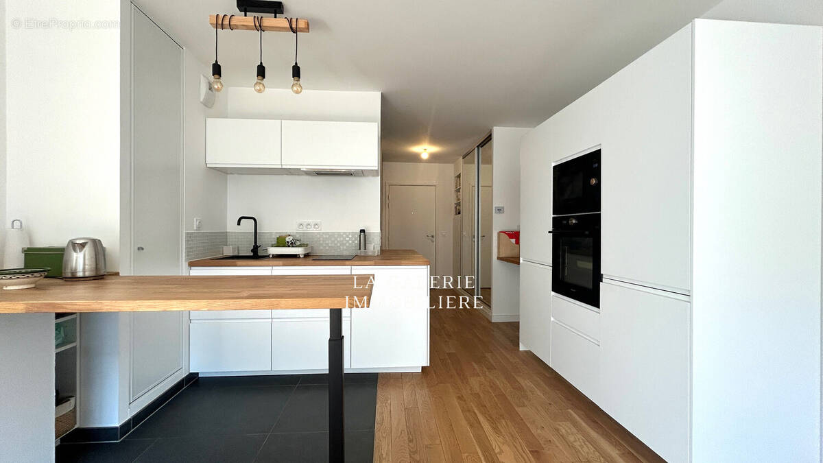 Cuisine - Appartement à ISSY-LES-MOULINEAUX