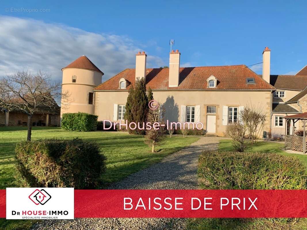 Maison à AVALLON