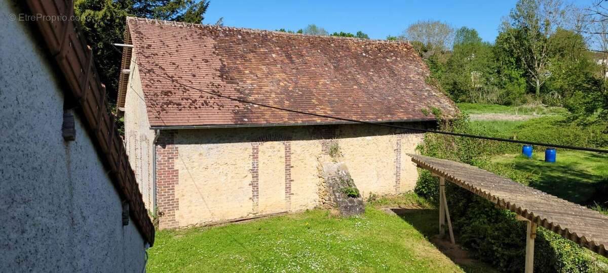 Maison à SAVIGNY-SUR-BRAYE