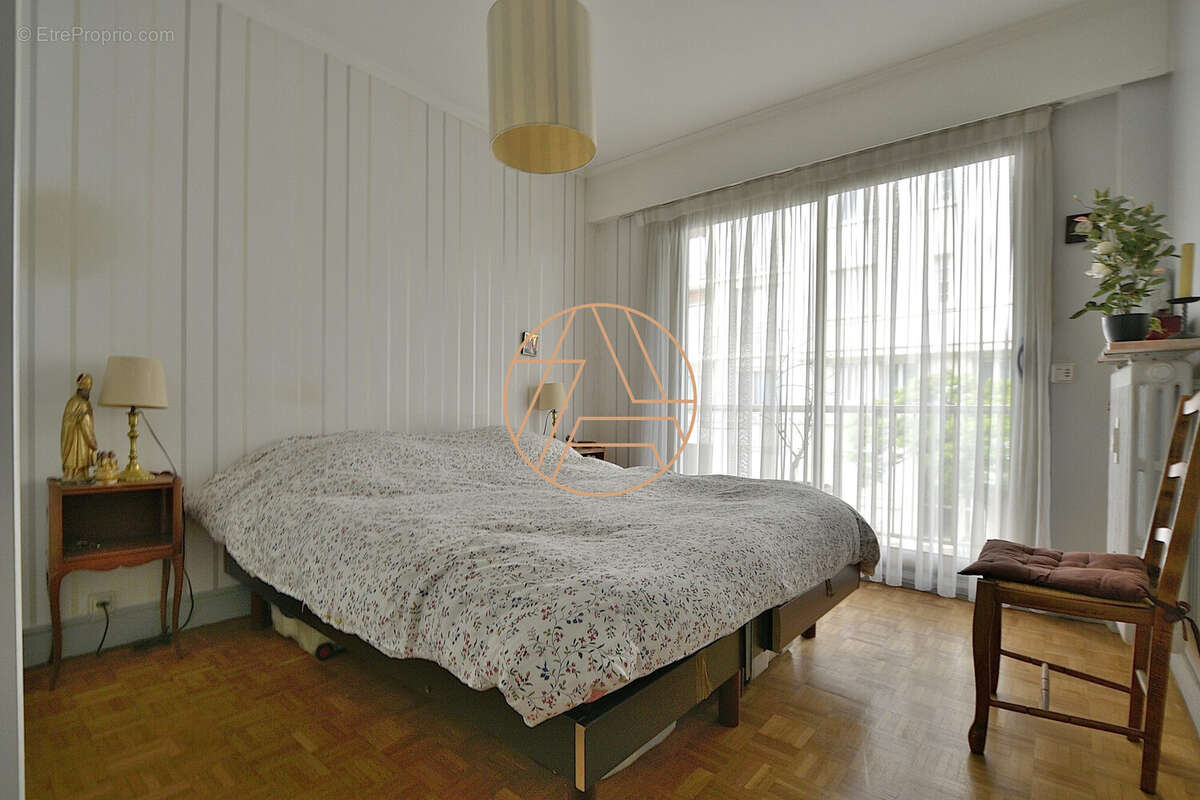 Appartement à SAINT-MAUR-DES-FOSSES