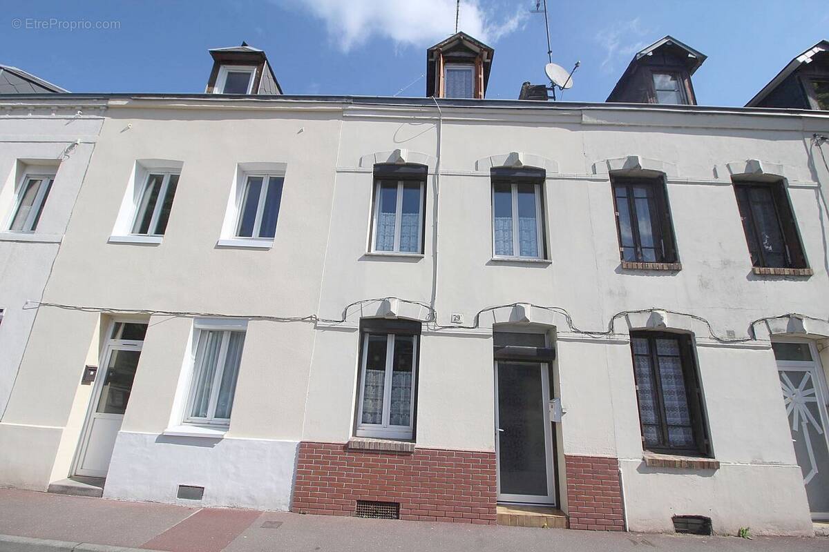 Maison à LE PETIT-QUEVILLY
