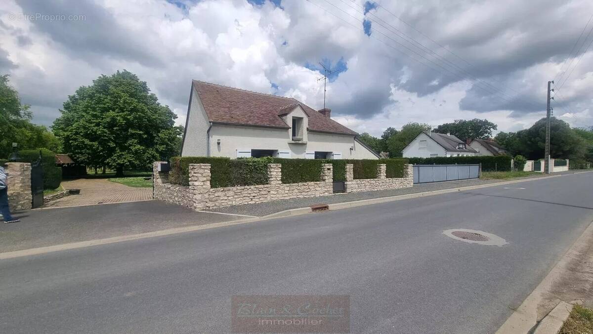 Maison à GONDREVILLE
