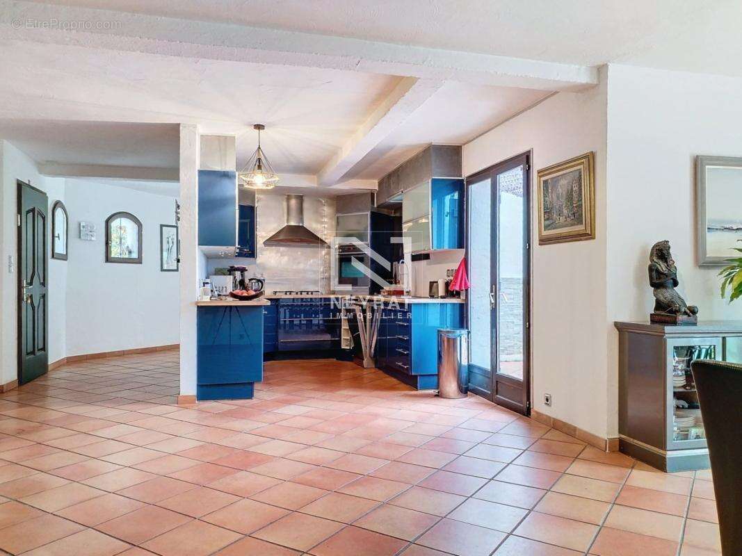 Maison à FAYENCE