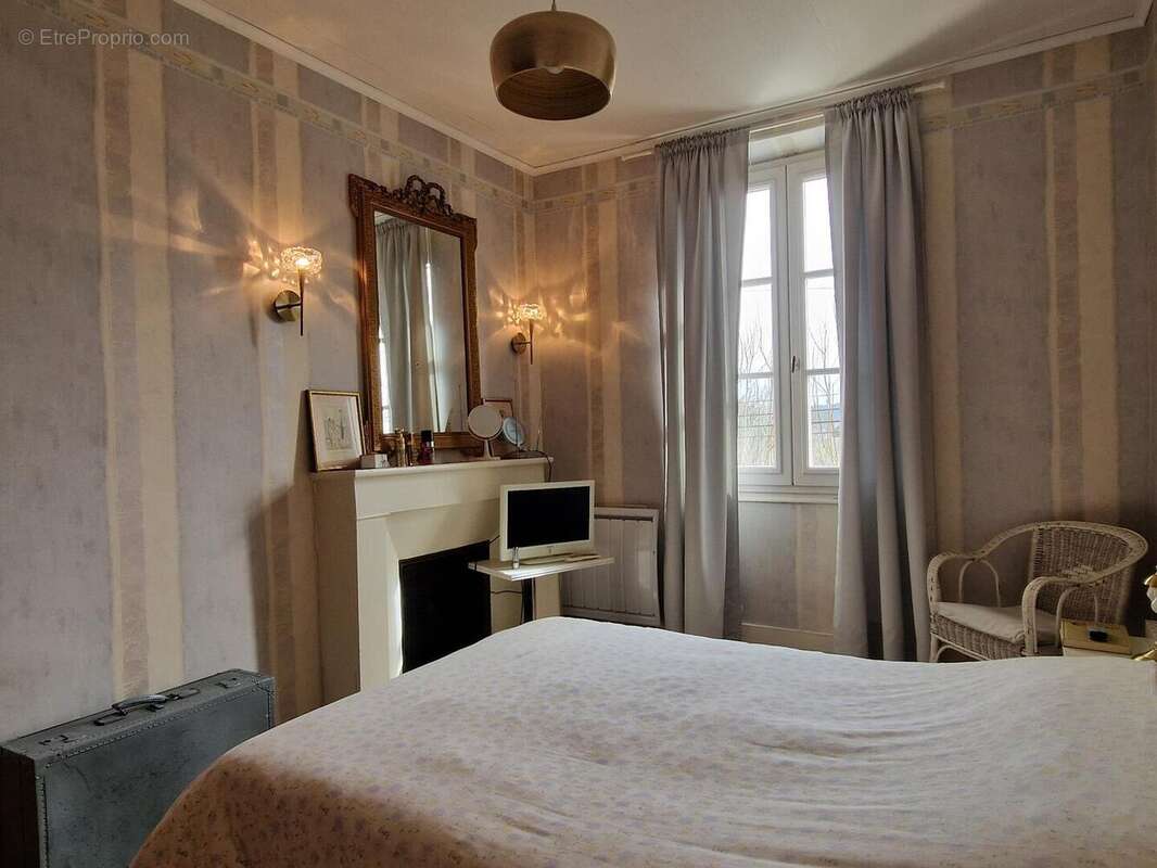 20250320145328 - Maison à LE BUGUE