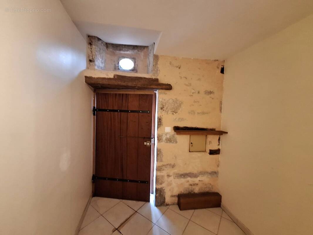 Maison à CHARROUX