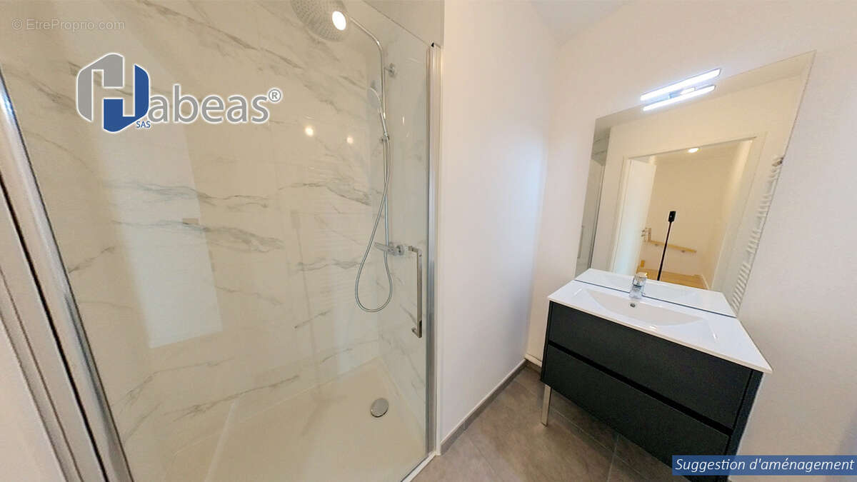 Appartement à LYON-8E