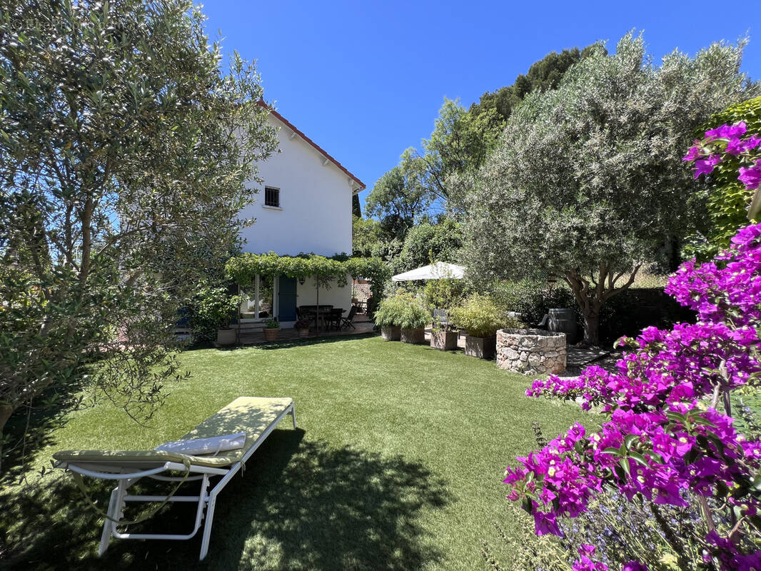 Maison à LA GARDE