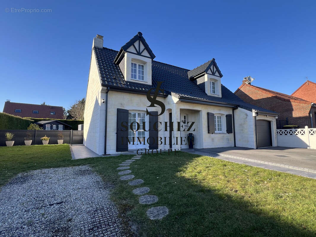 Maison à ELEU-DIT-LEAUWETTE