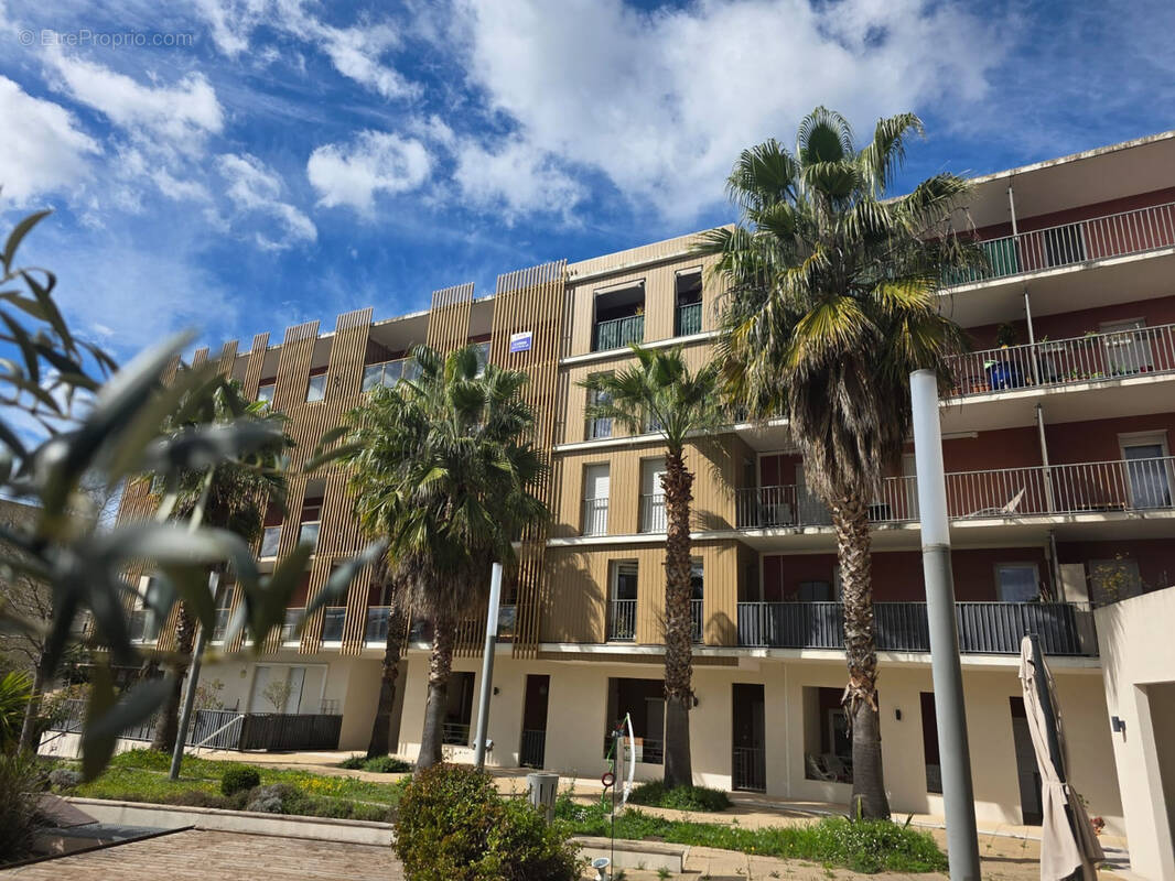 Appartement à JUVIGNAC