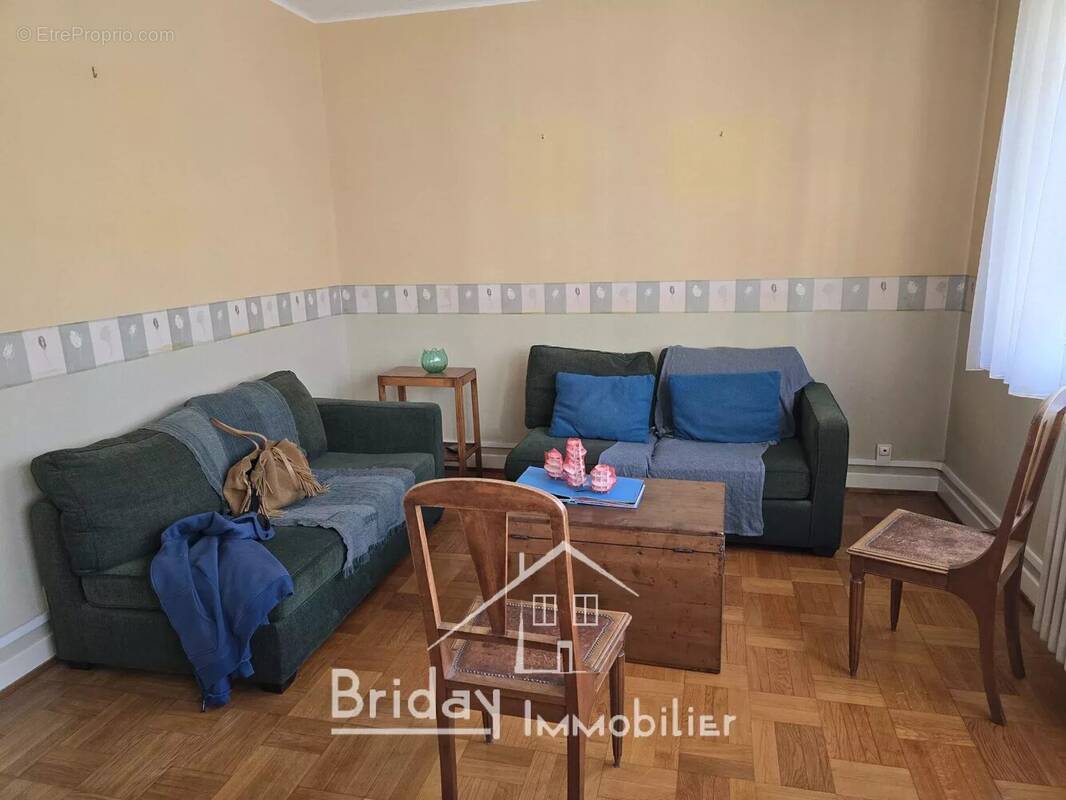 Appartement à TASSIN-LA-DEMI-LUNE