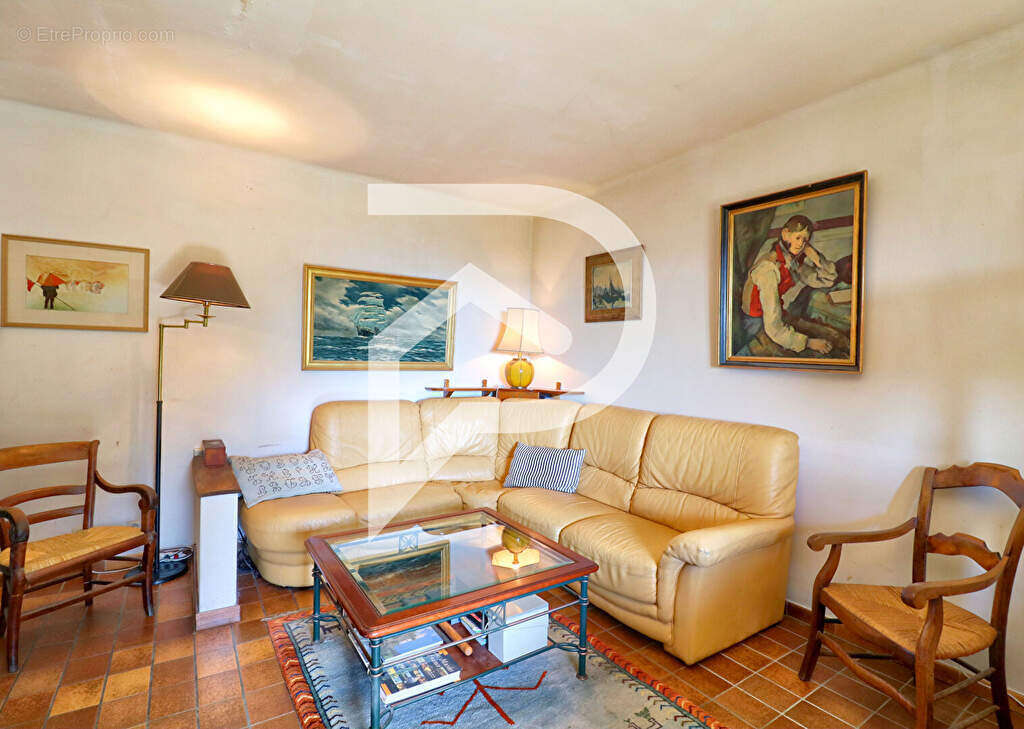Maison à CORBIERES