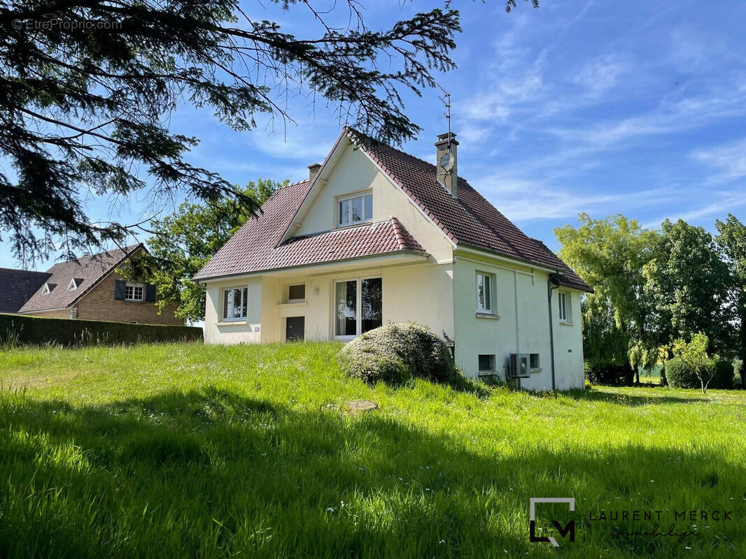 Maison à EPERLECQUES