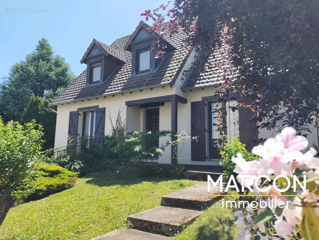 Maison à LA SOUTERRAINE