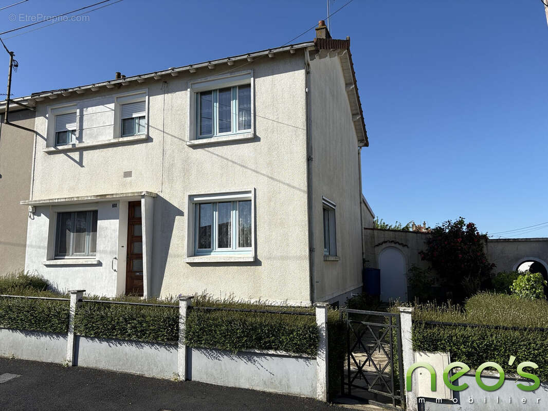 Maison à LA RENAUDIERE