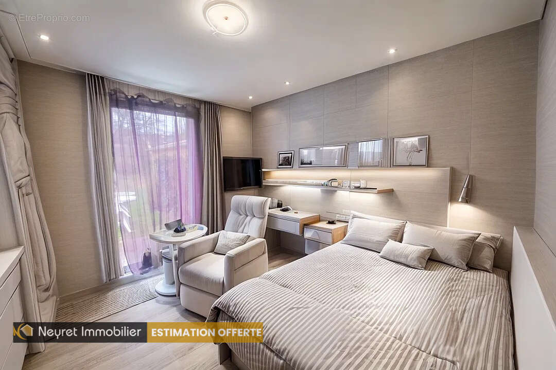 Appartement à CLUNY