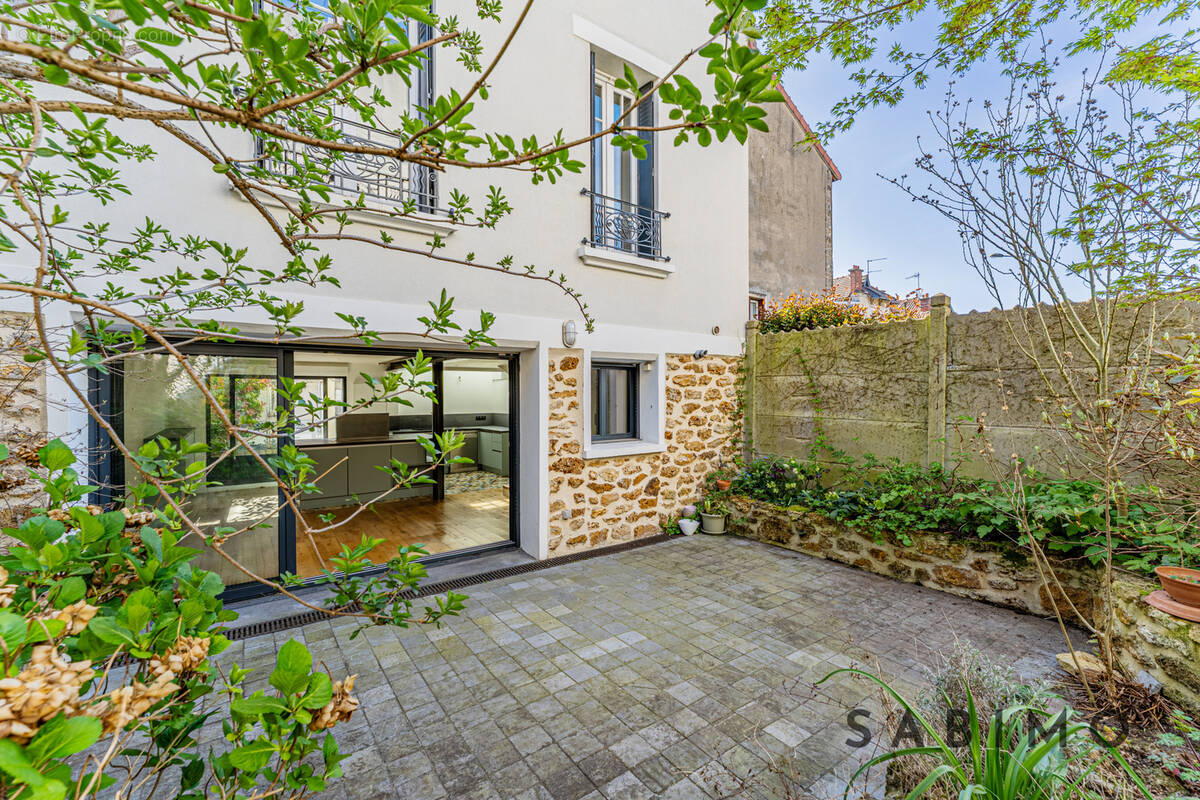 Maison à ROSNY-SOUS-BOIS