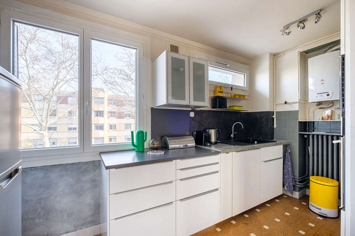 Appartement à LYON-8E