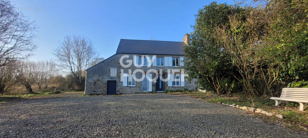 Maison à AVRANCHES