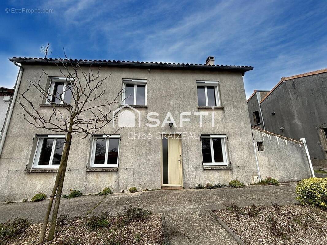 Photo 1 - Maison à BRESSUIRE