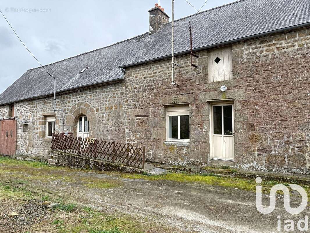 Photo 2 - Maison à LA SELLE-EN-COGLES