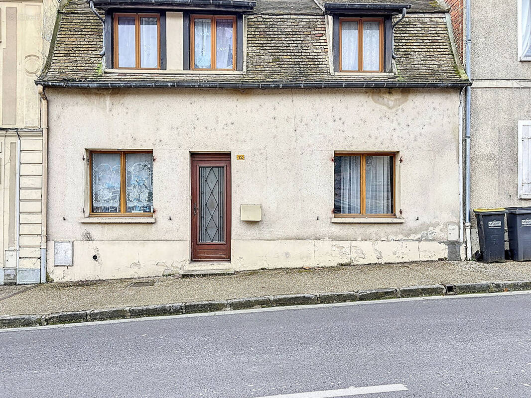 Maison à LES THILLIERS-EN-VEXIN