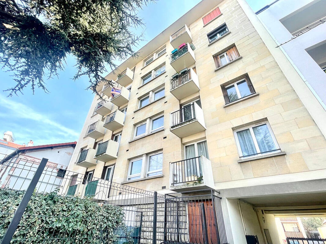 Appartement à COLOMBES