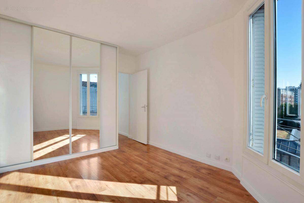 Appartement à SAINT-OUEN