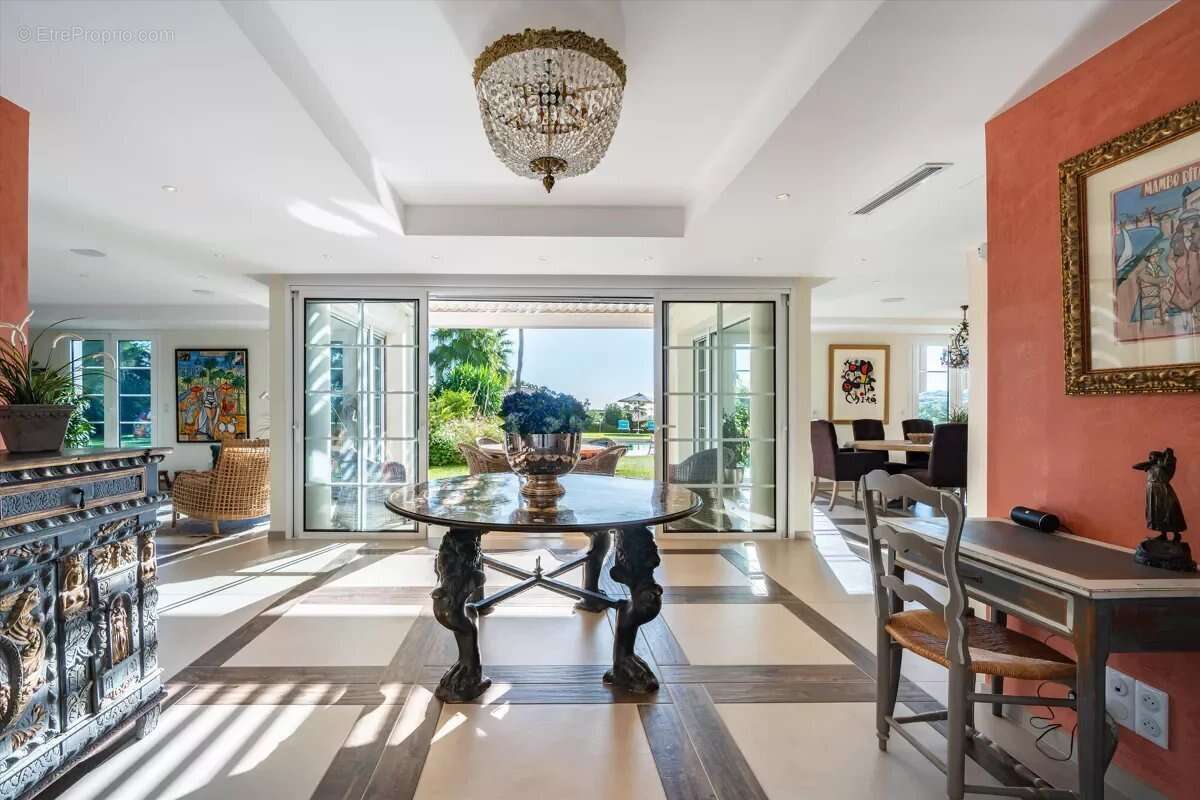 Maison à ANTIBES