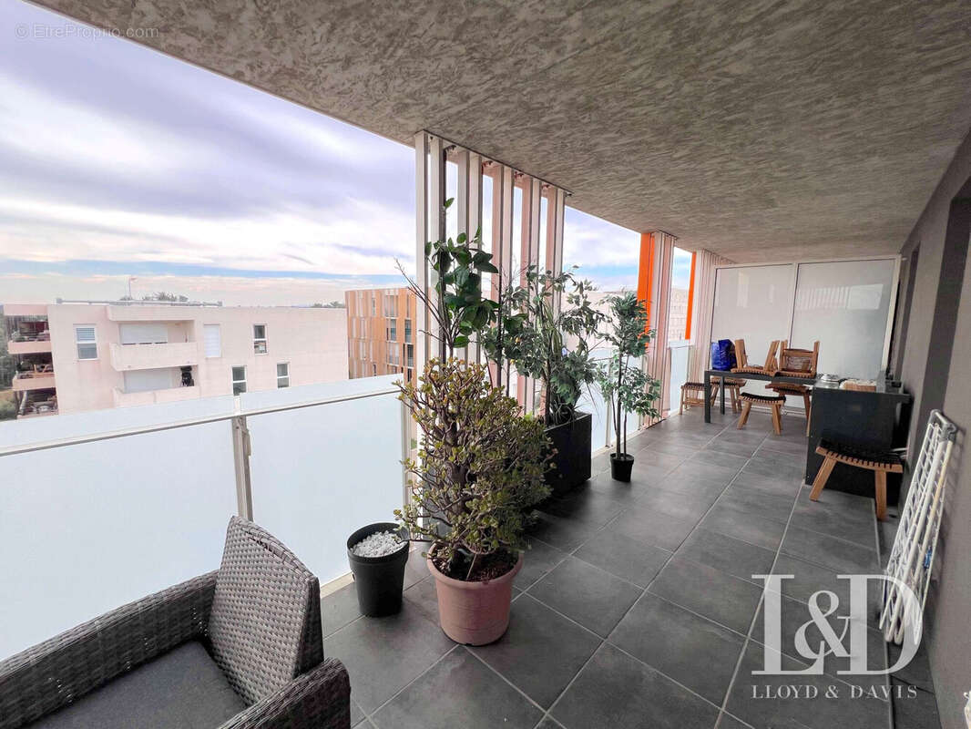 Appartement à JUVIGNAC