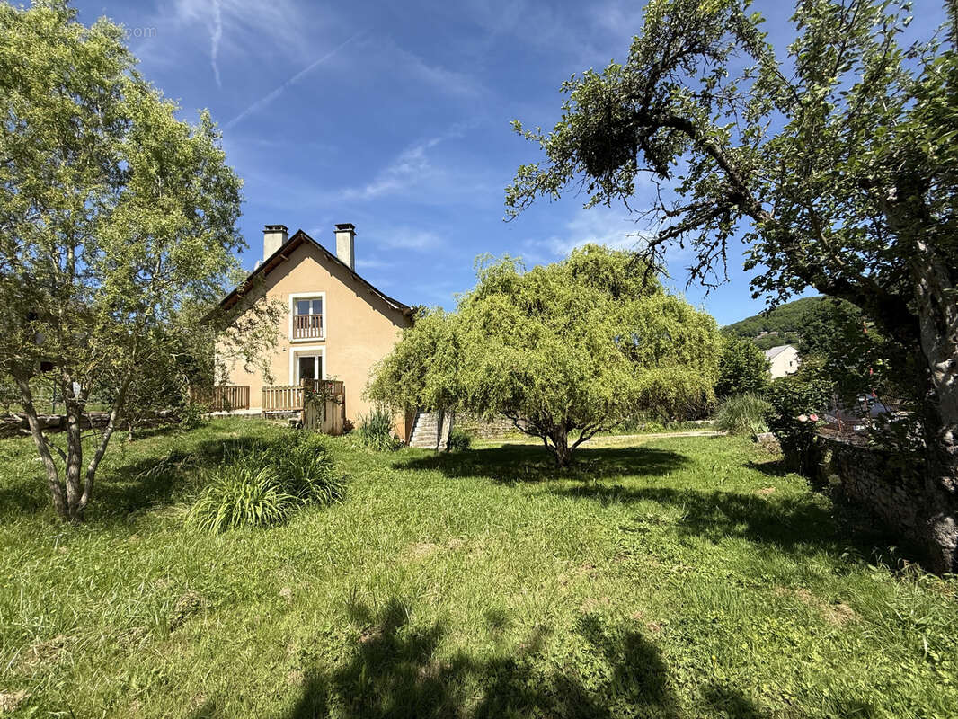 Maison à SAINT-LAURENT-D&#039;OLT