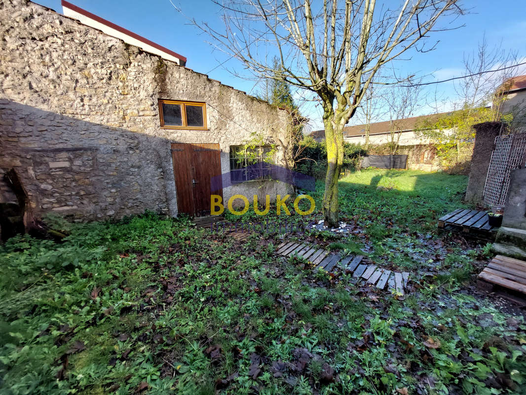Appartement à LANEUVEVILLE-DEVANT-NANCY