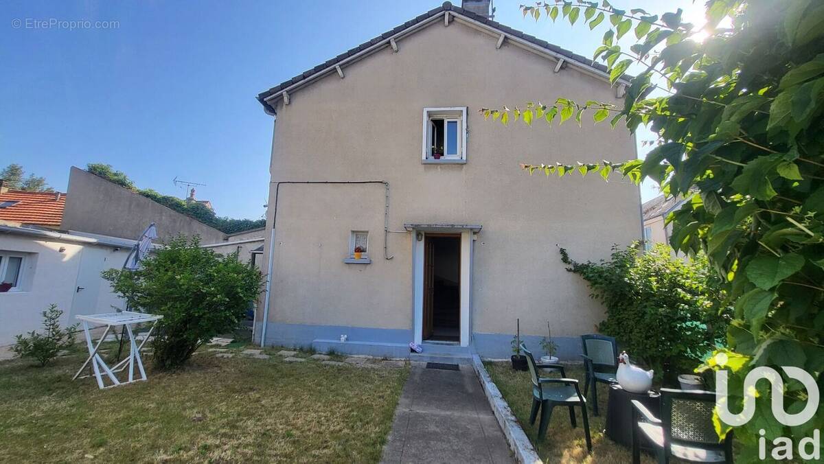 Photo 1 - Maison à LADON