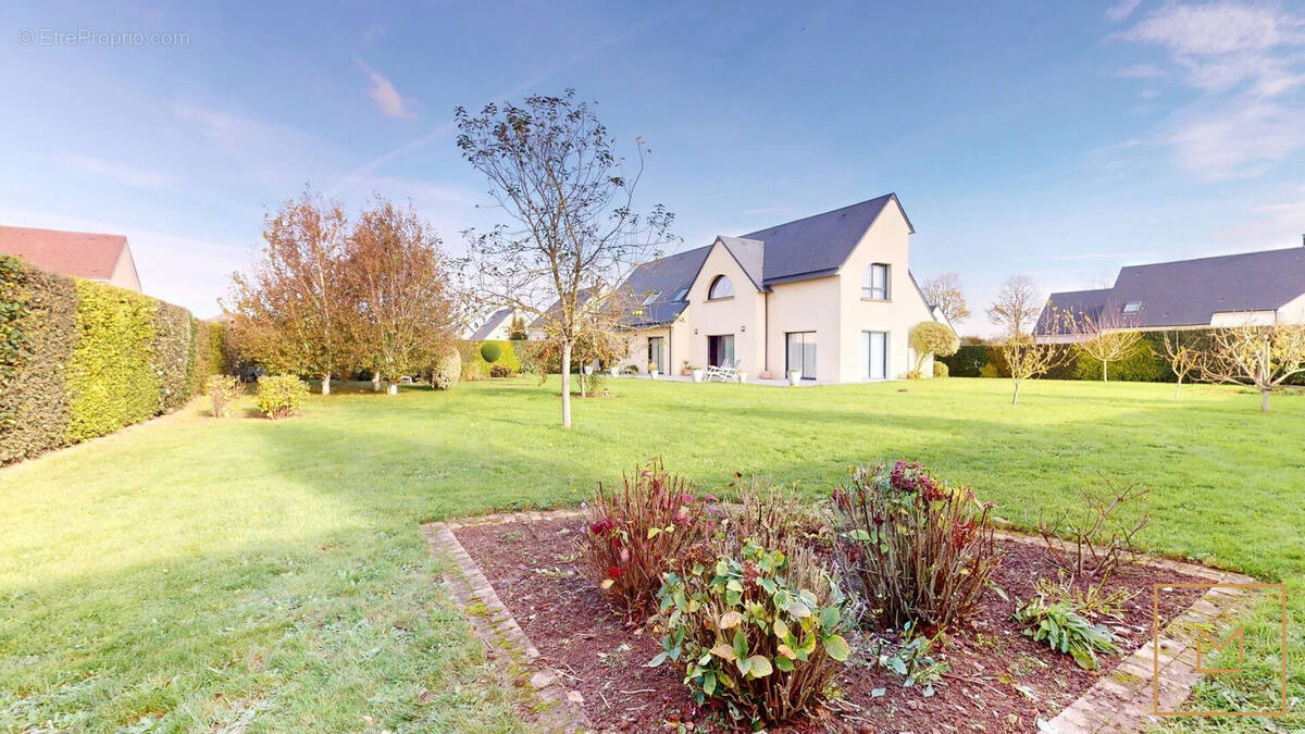 Maison à SAINT-MANVIEU-NORREY