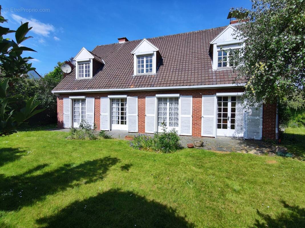 Maison à CROIX