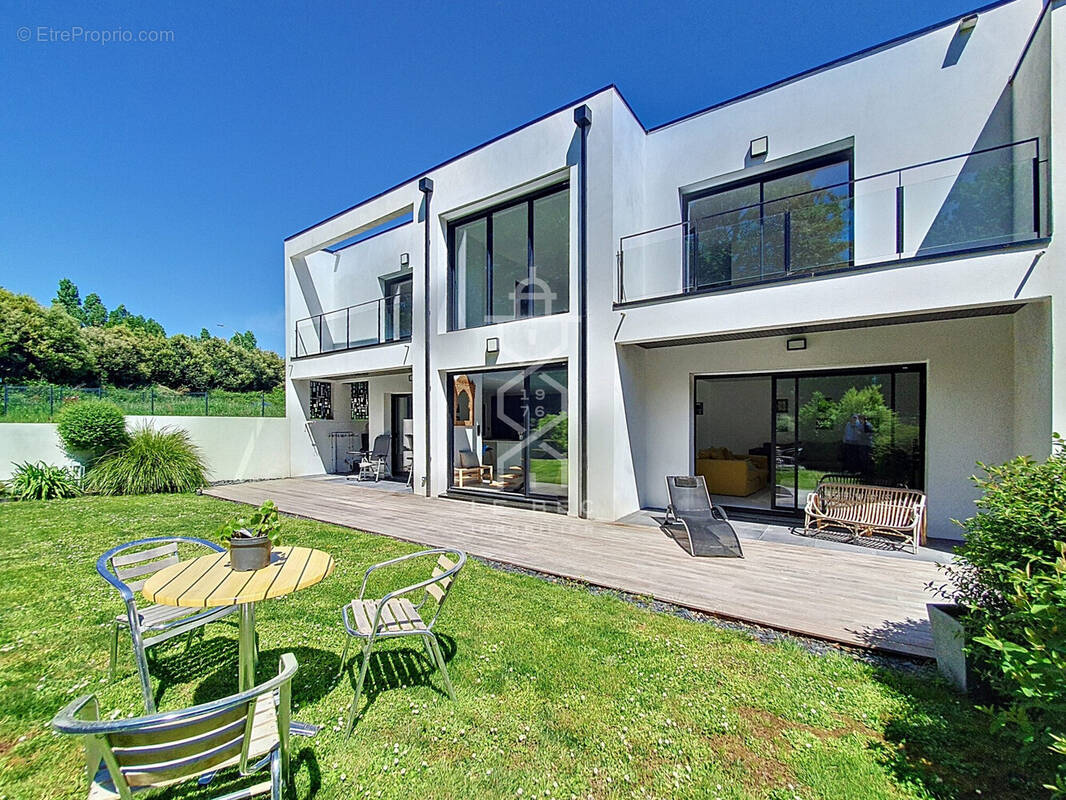 Maison à LARMOR-PLAGE