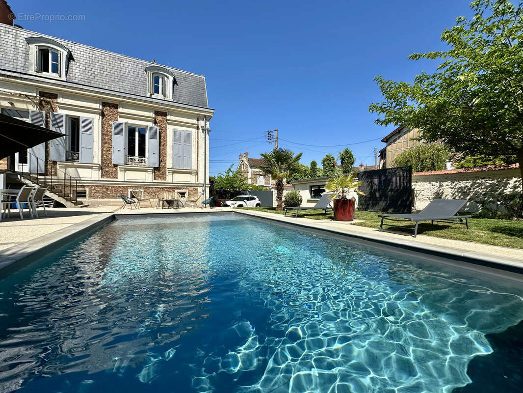 Maison à MELUN
