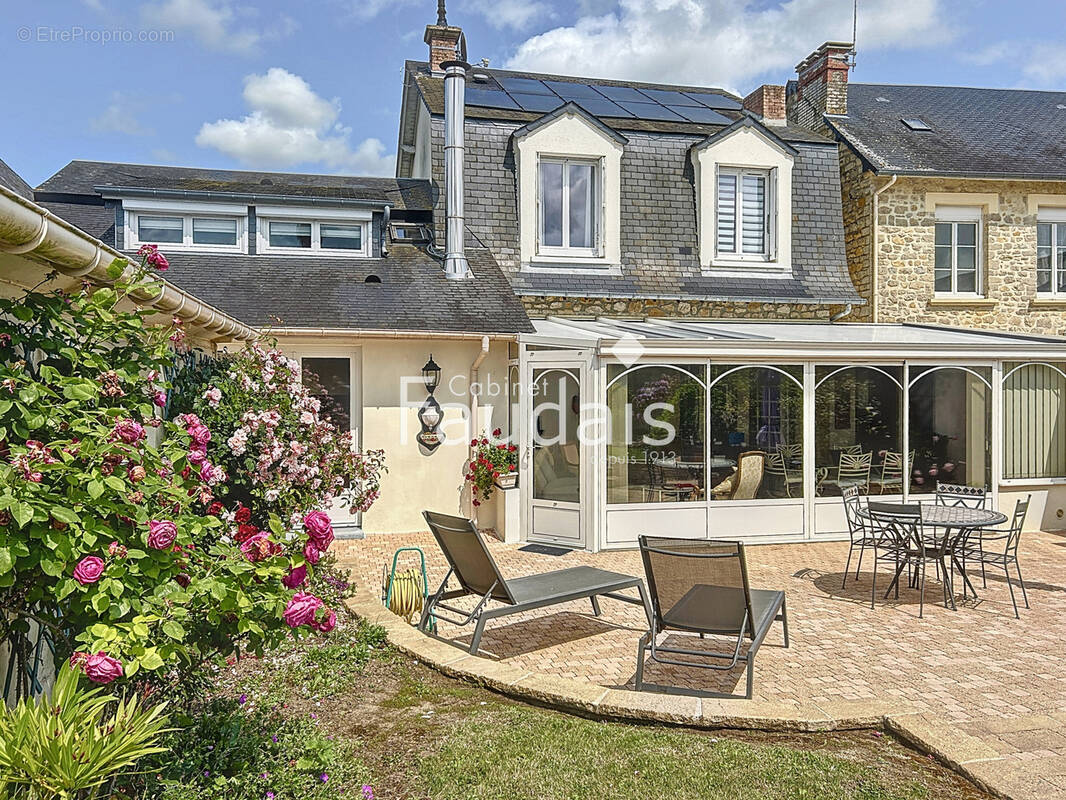 Maison à ISIGNY-SUR-MER