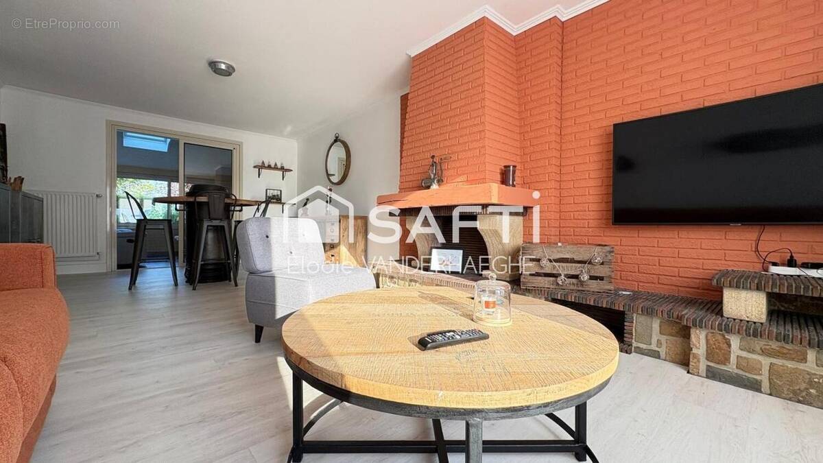 Photo 1 - Maison à AIX-NOULETTE