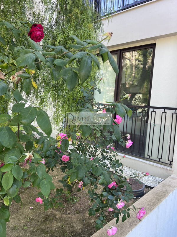 Appartement à SAINT-LAURENT-DU-VAR
