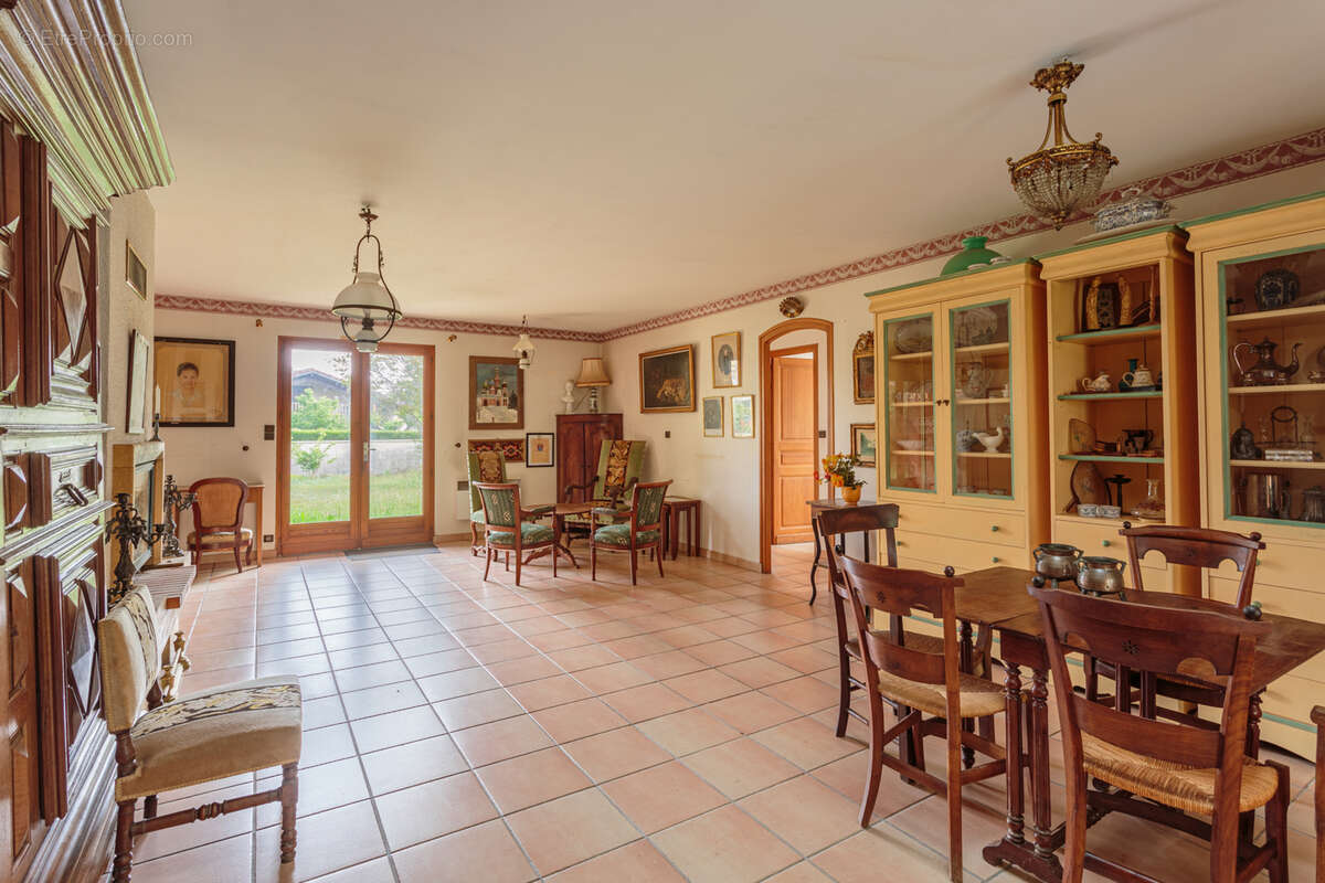 Maison à TOSSE