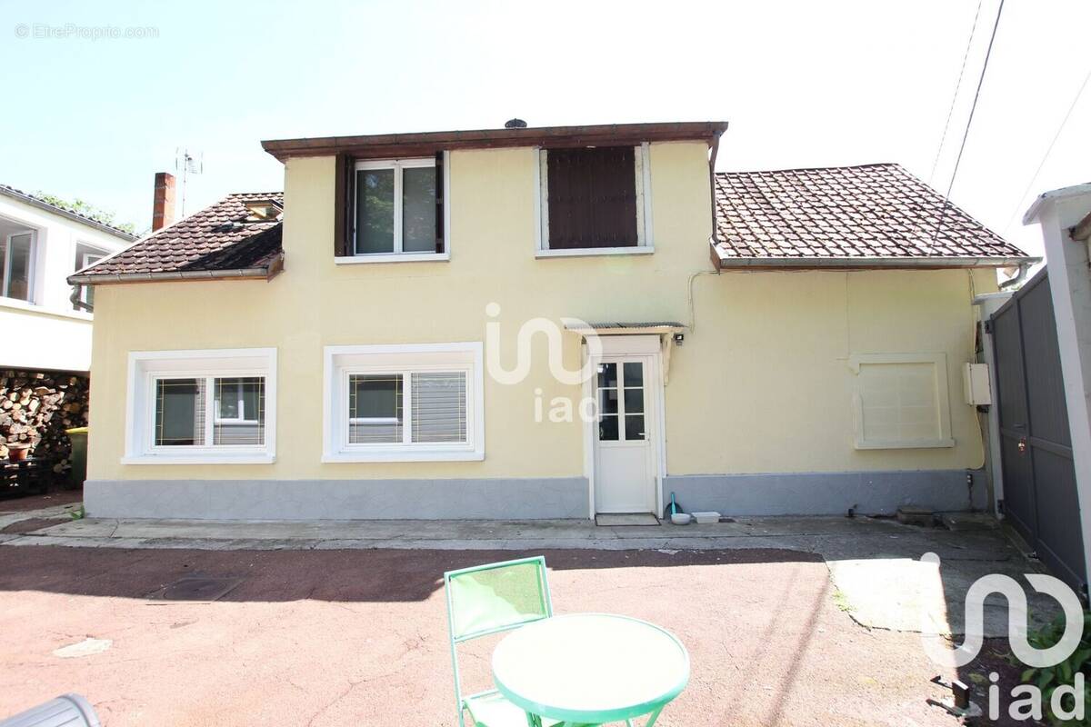 Photo 1 - Maison à BOVES
