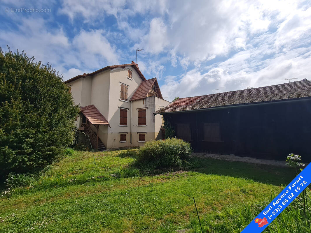 Maison à JOIGNY