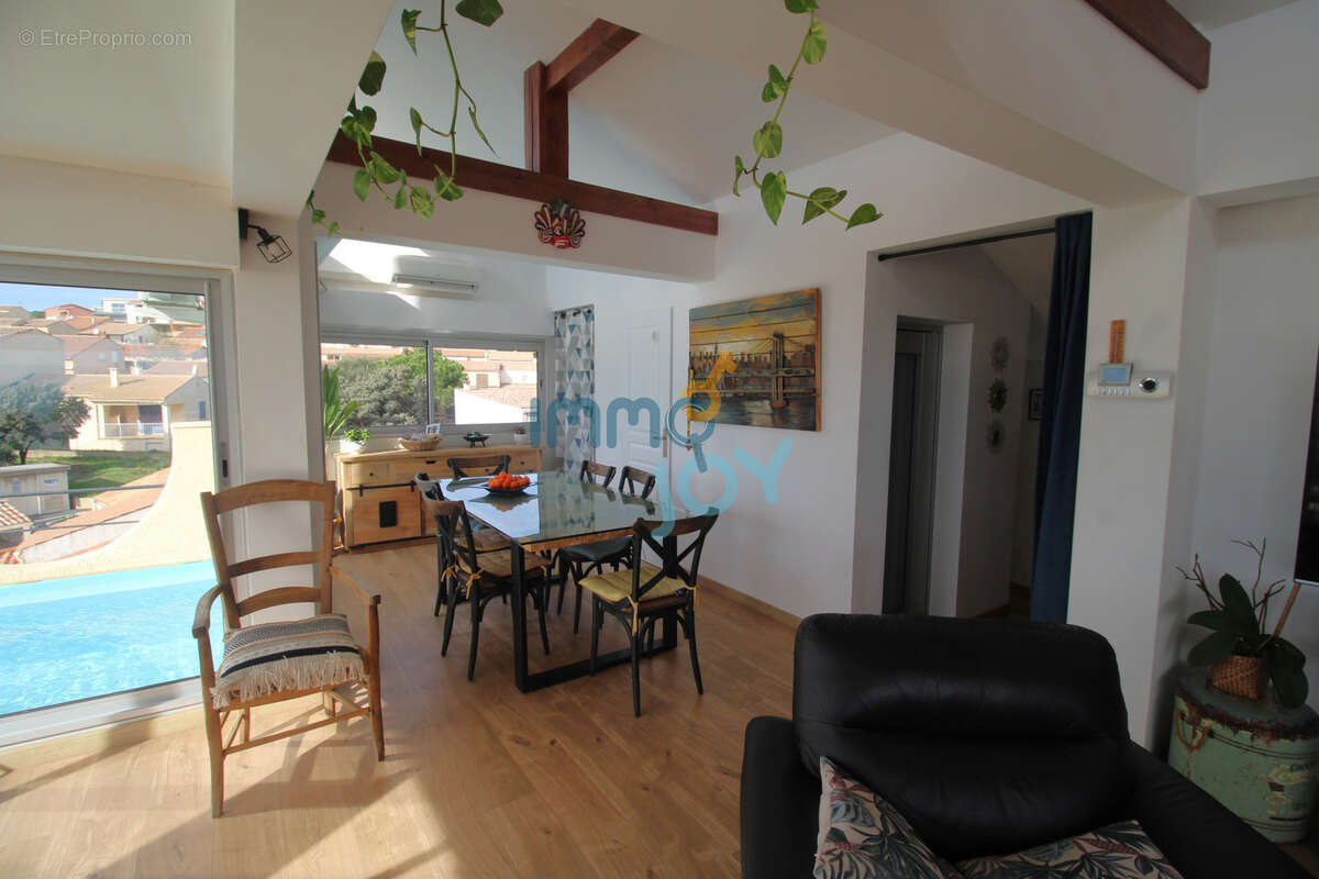 Appartement à FLEURY