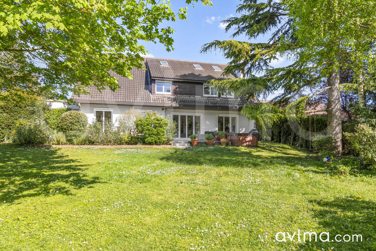 Maison à CHAVENAY