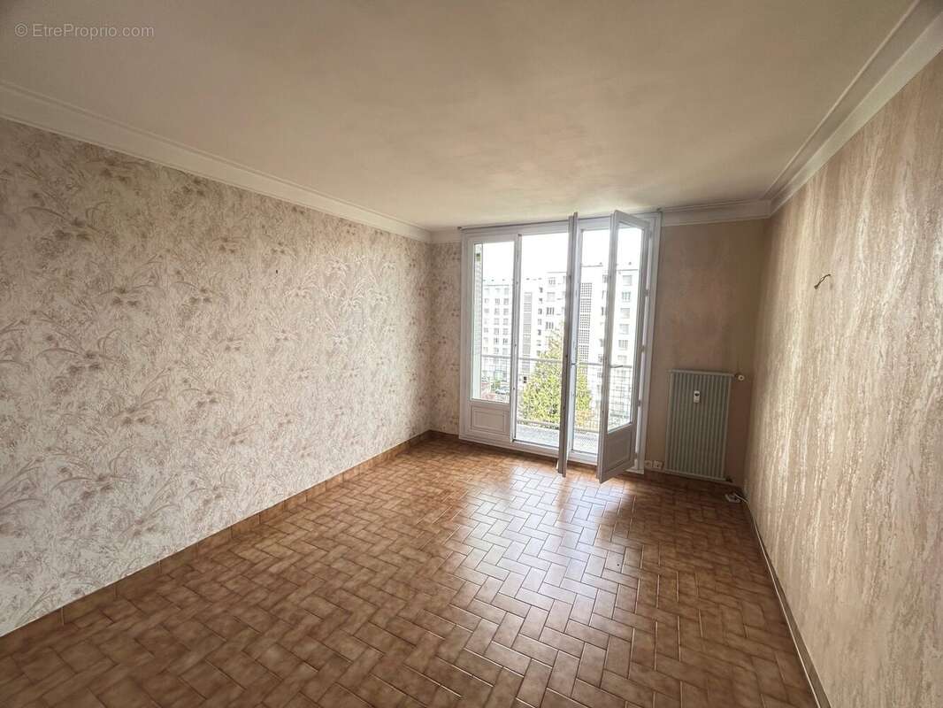 Appartement à LE PONT-DE-CLAIX