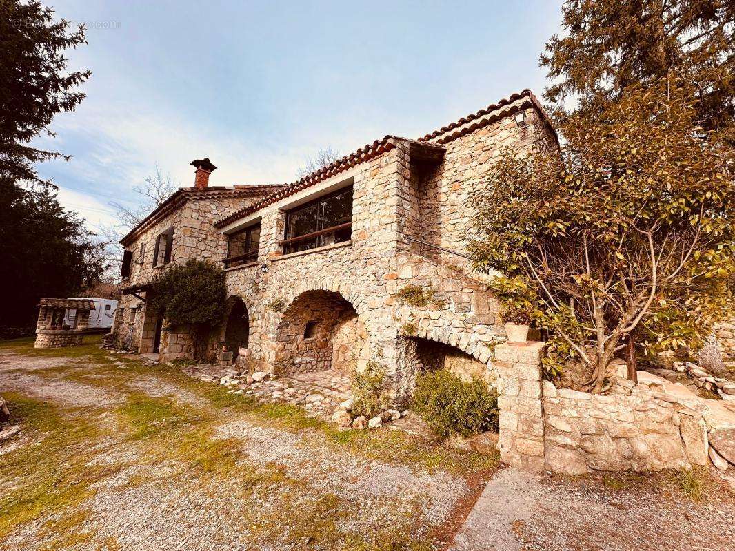 Maison à JOYEUSE