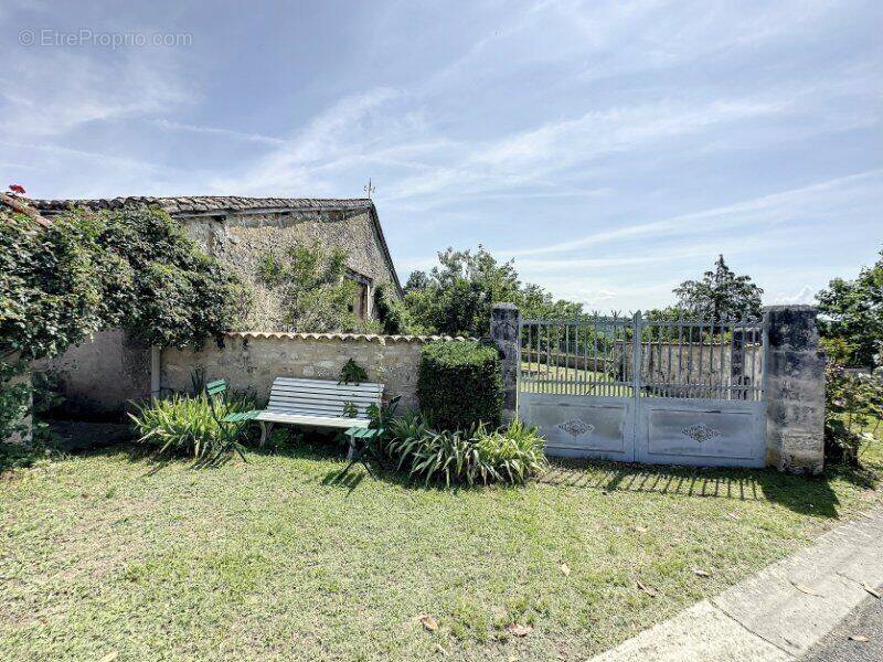 Photo 1 - Maison à DIRAC