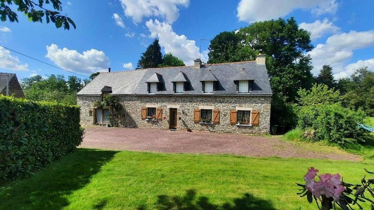 Maison à PLOERMEL